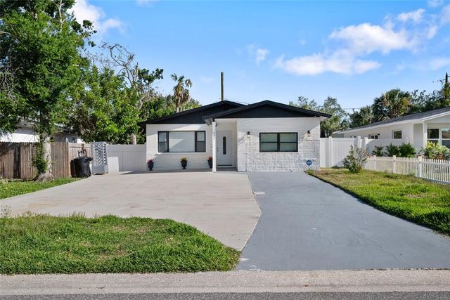 1820 MISSISSIPPI AVE NE, St Petersburg, FL 33703