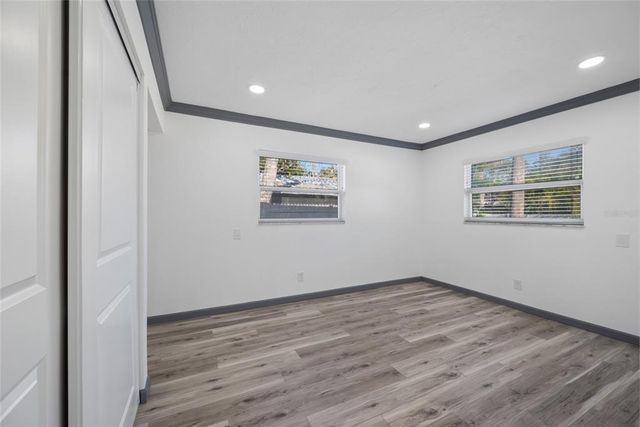1820 MISSISSIPPI AVE NE, St Petersburg, FL 33703
