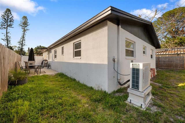 1820 MISSISSIPPI AVE NE, St Petersburg, FL 33703