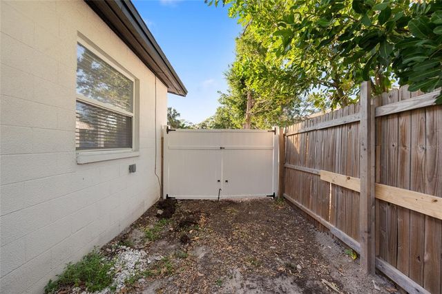 1820 MISSISSIPPI AVE NE, St Petersburg, FL 33703