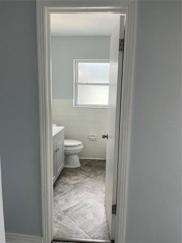 1206 E CANAL STREET, Mulberry, FL 33860