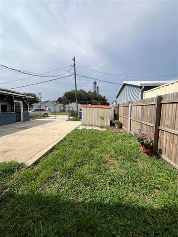1206 E CANAL STREET, Mulberry, FL 33860
