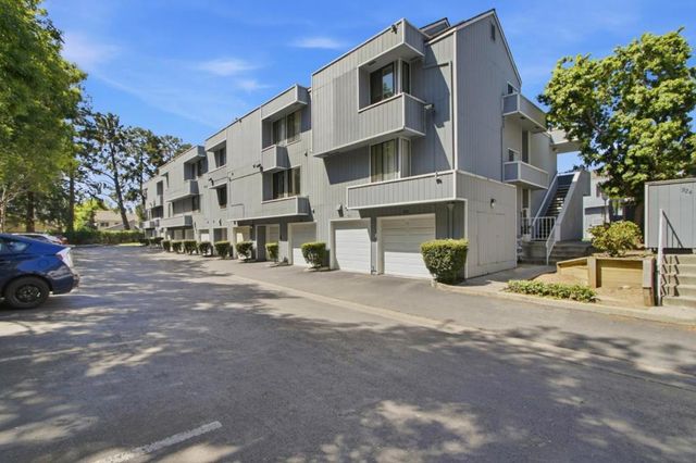 942 La Barbera Drive, San Jose, CA 95126