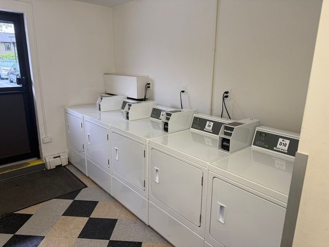 10 Williams St 34, Watertown, MA 02472