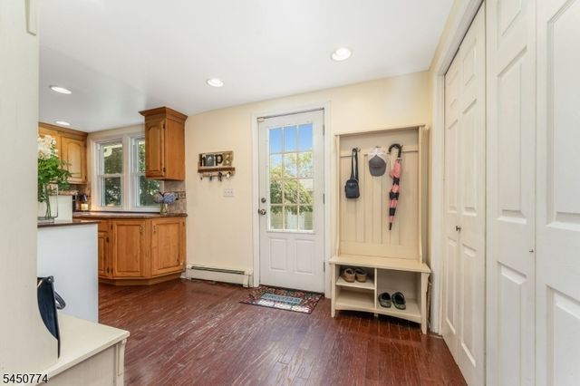 5 Harris Ln, Mount Olive Twp., NJ 07840