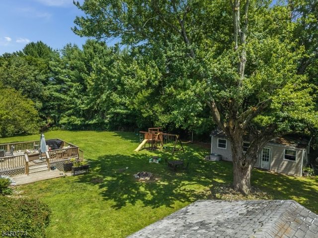 5 Harris Ln, Mount Olive Twp., NJ 07840