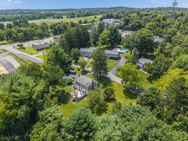 5 Harris Ln, Mount Olive Twp., NJ 07840