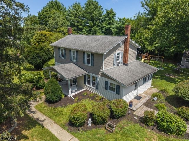 5 Harris Ln, Mount Olive Twp., NJ 07840