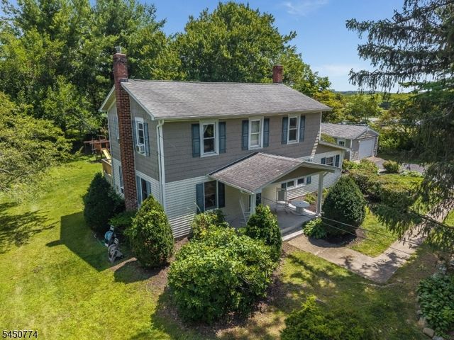 5 Harris Ln, Mount Olive Twp., NJ 07840