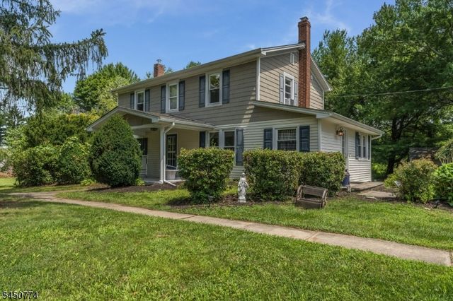 5 Harris Ln, Mount Olive Twp., NJ 07840