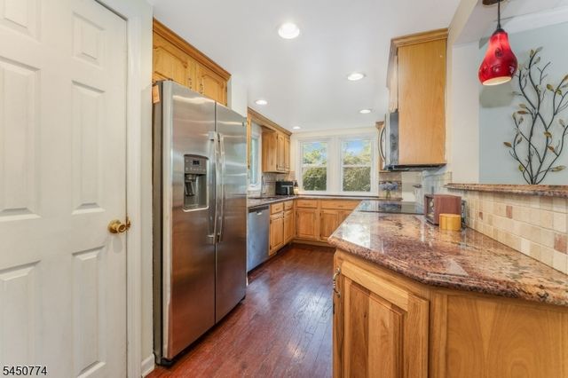 5 Harris Ln, Mount Olive Twp., NJ 07840