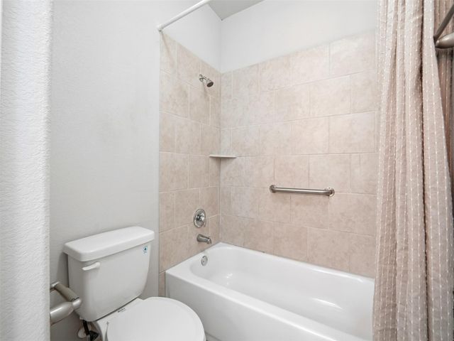 6916 Cardinal Bloom LOOP, Austin, TX 78744