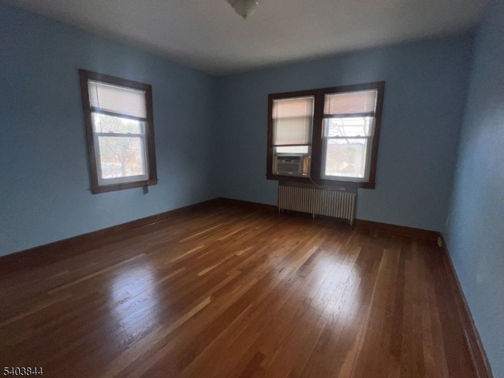 628 Valley Rd, Clifton City, NJ 07013 — photo 2