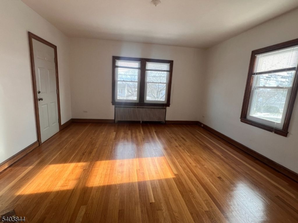628 Valley Rd, Clifton City, NJ 07013 — photo 3
