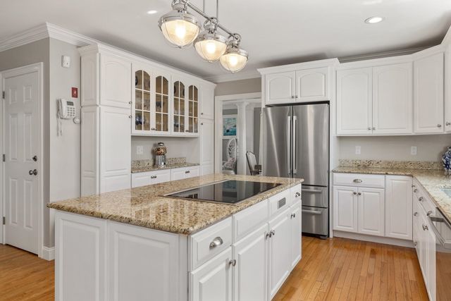 12 Perrys Way, Berwick, ME 03901