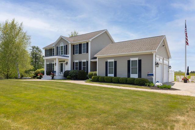12 Perrys Way, Berwick, ME 03901