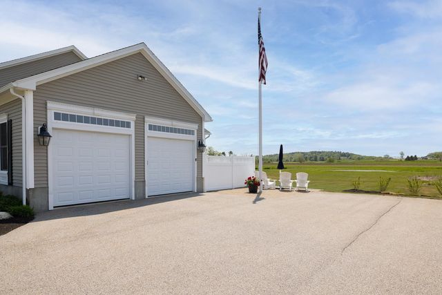 12 Perrys Way, Berwick, ME 03901