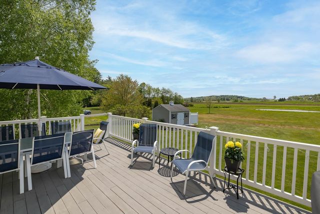 12 Perrys Way, Berwick, ME 03901