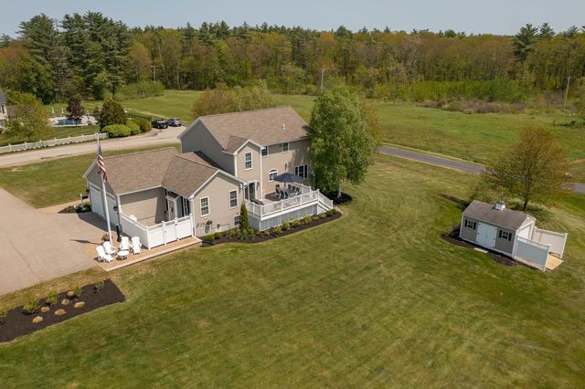 12 Perrys Way, Berwick, ME 03901