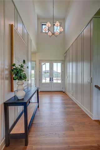 10 Red Fox Circle, Lake Winnebago, MO 64034