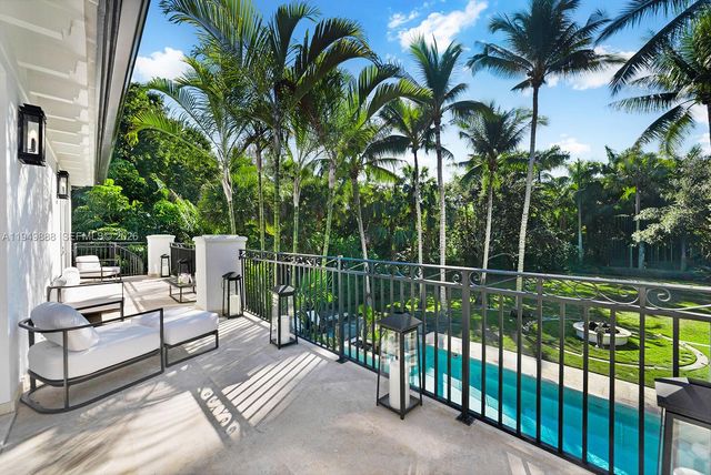 5002 SW 86th St, Miami, FL 33143