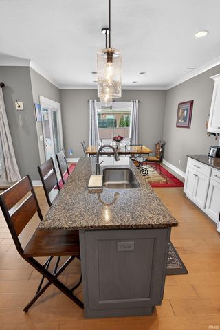 511 Westbriar Circle, Newburgh, IN 47630