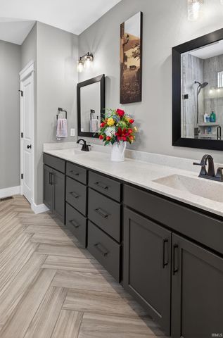 511 Westbriar Circle, Newburgh, IN 47630