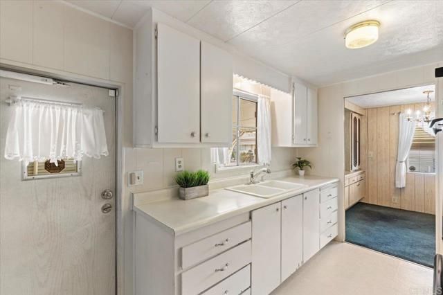 211 N Citrus Avenue 214, Escondido, CA 92027