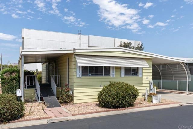 211 N Citrus Avenue 214, Escondido, CA 92027