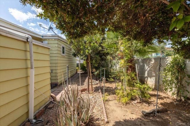 211 N Citrus Avenue 214, Escondido, CA 92027