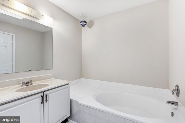 6523 GRETNA GREEN WAY, Alexandria, VA 22312