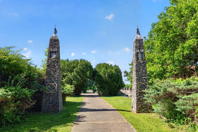 4351 Lexington Road, Harrodsburg, KY 40330