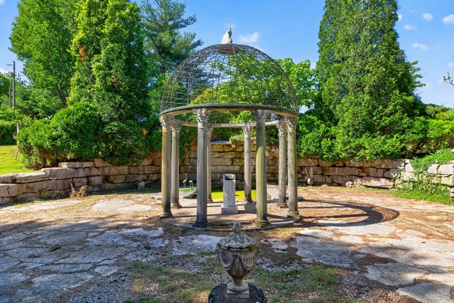 4351 Lexington Road, Harrodsburg, KY 40330