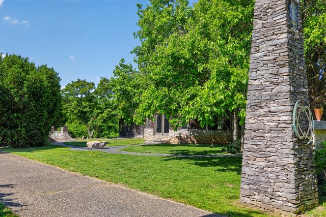 4351 Lexington Road, Harrodsburg, KY 40330