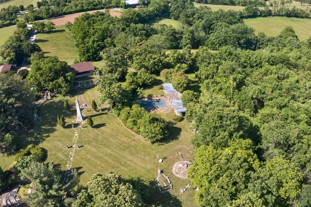 4351 Lexington Road, Harrodsburg, KY 40330