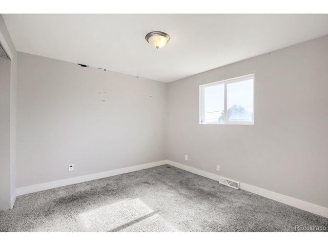 8356 Mitze Dr, Denver, CO 80221