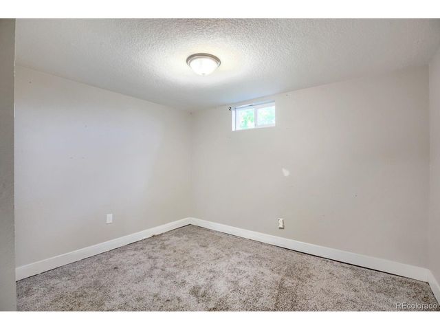 8356 Mitze Dr, Denver, CO 80221