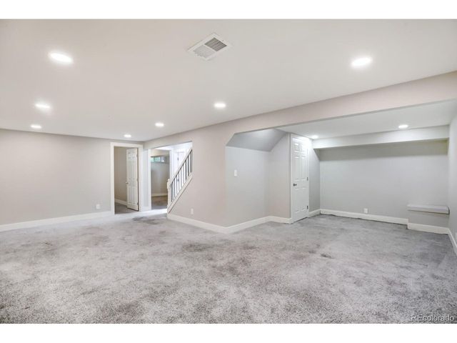 8356 Mitze Dr, Denver, CO 80221