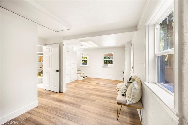 797 W Village, Crestline, CA 92325