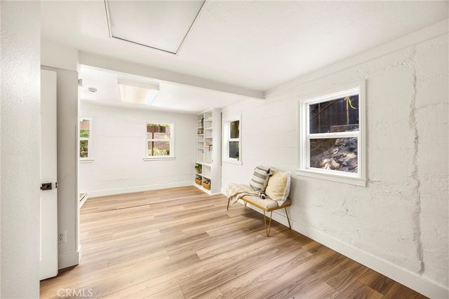 797 W Village, Crestline, CA 92325