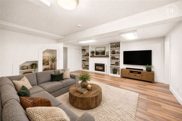 797 W Village, Crestline, CA 92325