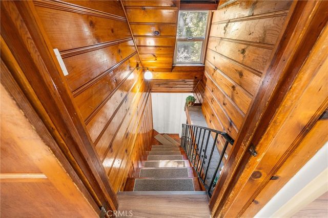 797 W Village, Crestline, CA 92325