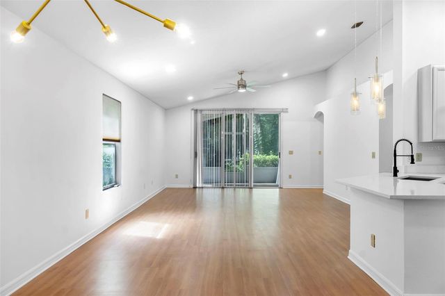 287 MARSH LANDING CIRCLE, Debary, FL 32713