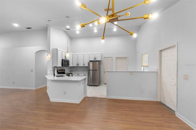 287 MARSH LANDING CIRCLE, Debary, FL 32713