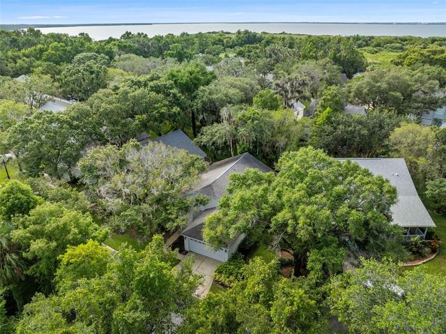 287 MARSH LANDING CIRCLE, Debary, FL 32713