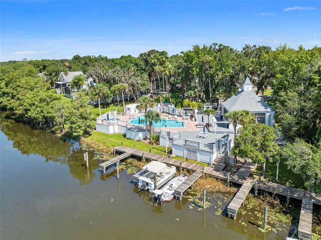 287 MARSH LANDING CIRCLE, Debary, FL 32713