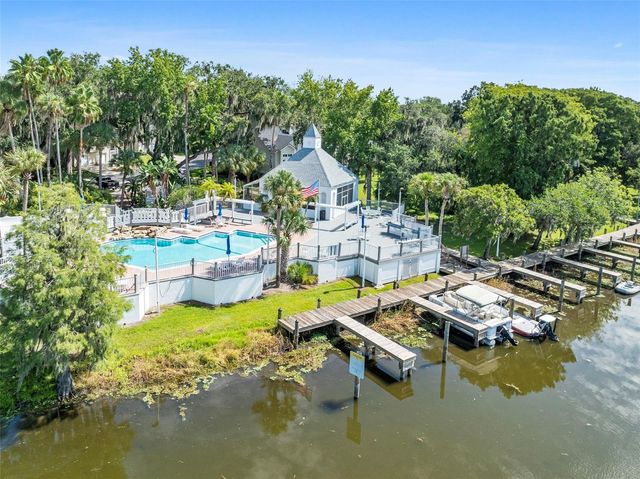 287 MARSH LANDING CIRCLE, Debary, FL 32713