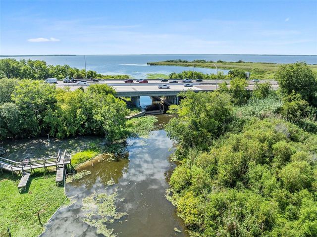 287 MARSH LANDING CIRCLE, Debary, FL 32713