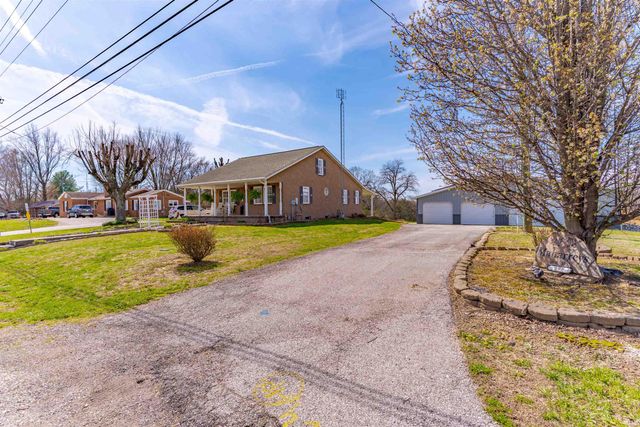 998 S State Road 61, Winslow, IN 47598