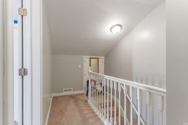 998 S State Road 61, Winslow, IN 47598